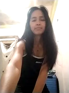 sweet maxine44 online show from April 15, 10:32 pm