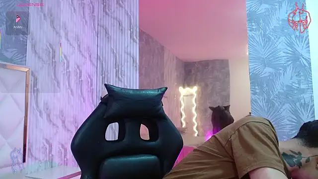 Snapshot of estefan_tay chatting on February 10, 7:29 pm estefan tay online show from February 10, 7:29 pm