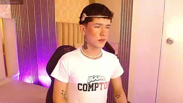 Snapshot of estefan_tay chatting on March 1, 3:30 am estefan tay online show from March 1, 3:30 am