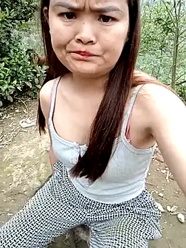 Luminana online show from March 27, 3:45 am