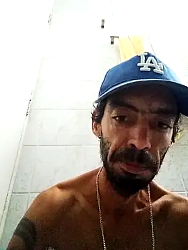 Swicth love online show from April 16, 8:20 pm