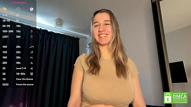 Snapshot of MaryBennetts chatting on July 4, 7:03 am MaryBennetts online show from July 4, 7:03 am