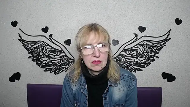 Snapshot of PattySanny chatting on February 25, 12:15 pm PattySanny online show from February 25, 12:15 pm