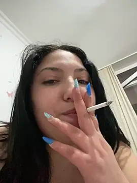 Amber Sinn online show from May 2, 10:59 pm