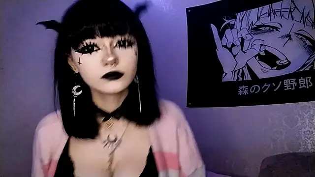 Snapshot of SmilingPatent chatting on March 2, 2:13 pm SmilingPatent online show from March 2, 2:13 pm