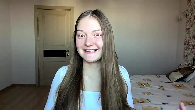 Snapshot of Milayouknow chatting on February 9, 8:29 am Milayouknow online show from February 9, 8:29 am