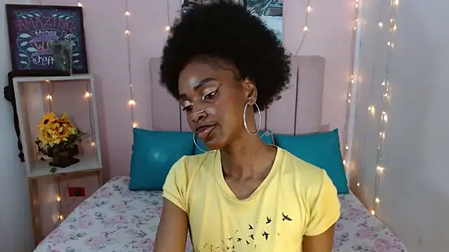 charlothcameronrs707 online show from March 24, 12:43 pm