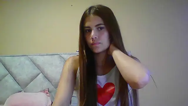 Snapshot of Maf_Girl chatting on March 2, 10:38 pm Maf Girl online show from March 2, 10:38 pm