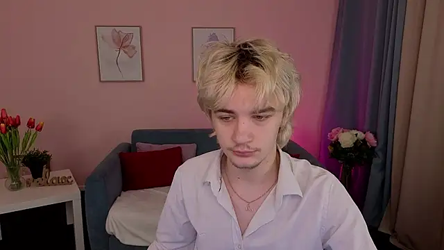 JameMiller online show from February 19, 7:04 am