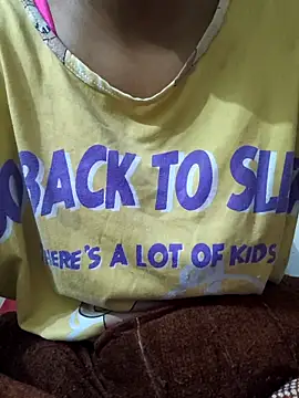 Snapshot of chulbuli_ldki19 chatting on February 14, 1:08 pm chulbuli ldki19 online show from February 14, 1:08 pm