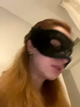 Snapshot of seluna_baby chatting on February 22, 8:07 pm seluna baby online show from February 22, 8:07 pm