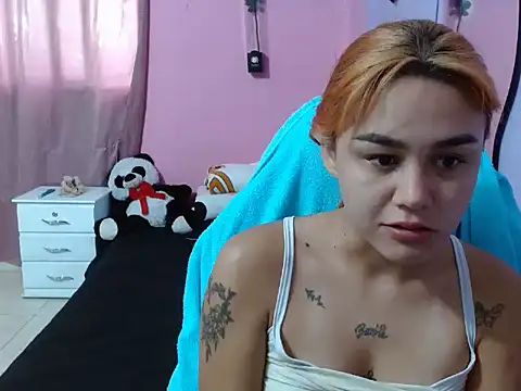 Cute-rouss online show from February 13, 7:10 pm