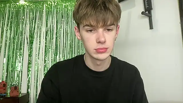 YourMilkyGuy online show from March 4, 5:30 pm