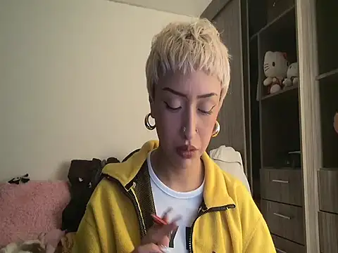  AbbyIce online show from April 28, 12:31 am