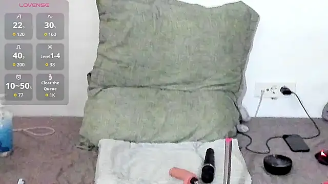 BellaDreamss online show from June 13, 3:21 pm