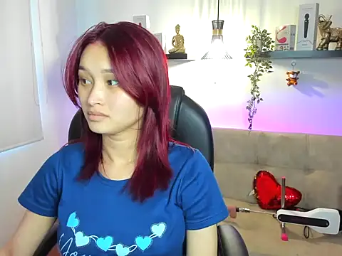 naomy stanley online show from April 7, 10:31 pm