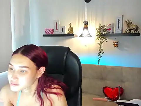 naomy stanley online show from April 26, 7:44 pm