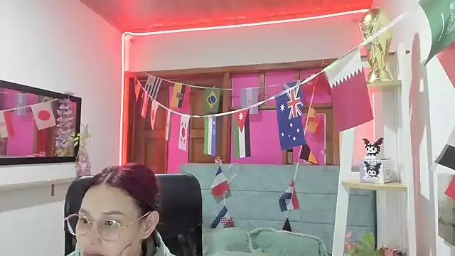 naomy stanley online show from July 9, 3:43 am
