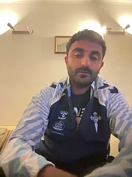 elia2711 online show from April 9, 1:05 am