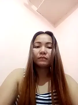 Snapshot of stacy0921 chatting on February 10, 6:23 pm stacy0921 online show from February 10, 6:23 pm