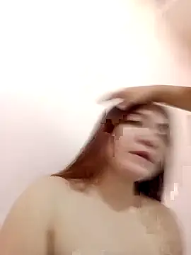 Snapshot of stacy0921 chatting on February 12, 3:34 am stacy0921 online show from February 12, 3:34 am