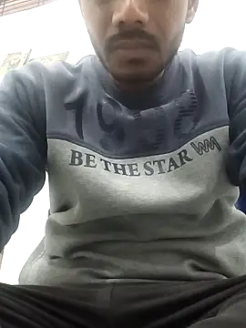 Snapshot of Daddyishere_19 chatting on February 9, 5:33 am Daddyishere 19 online show from February 9, 5:33 am