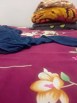 Snapshot of Daddyishere_19 chatting on February 23, 6:05 pm Daddyishere 19 online show from February 23, 6:05 pm