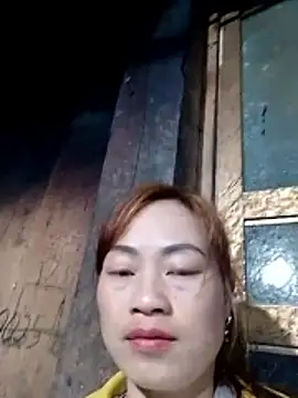 Snapshot of Nhoccon90 chatting on February 12, 1:28 pm Nhoccon90 online show from February 12, 1:28 pm