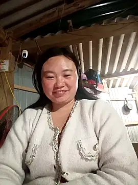 lisn-cute online show from February 27, 11:32 am