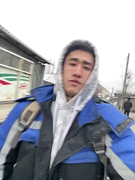 Snapshot of baron5008 chatting on March 1, 2:13 am baron5008 online show from March 1, 2:13 am