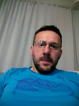 defaktor online show from March 28, 10:20 pm