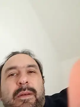 Snapshot of Luluberlu04 chatting on February 20, 1:11 pm Luluberlu04 online show from February 20, 1:11 pm