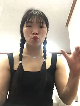 cuty lusy online show from March 16, 1:22 am