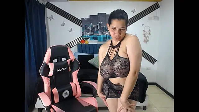 Snapshot of Zalomme chatting on July 13, 1:47 pm Zalomme online show from July 13, 1:47 pm