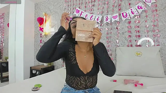 eva lain online show from February 17, 11:29 am