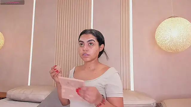 eva lain online show from April 7, 11:54 am