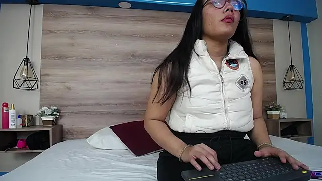 PamelaChu01 online show from March 1, 7:49 pm