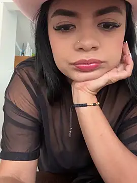 Alessia Gold online show from April 17, 9:29 pm