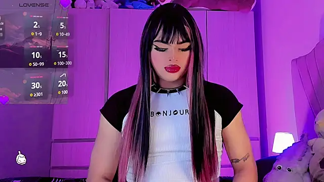 Snapshot of Danna_xz chatting on June 7, 5:27 pm Danna xz online show from June 7, 5:27 pm