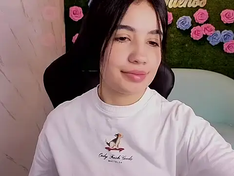 Snapshot of Samanttha_tf chatting on February 22, 12:15 pm Samanttha tf online show from February 22, 12:15 pm