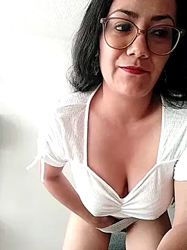 Salma-sweet online show from April 12, 5:29 pm