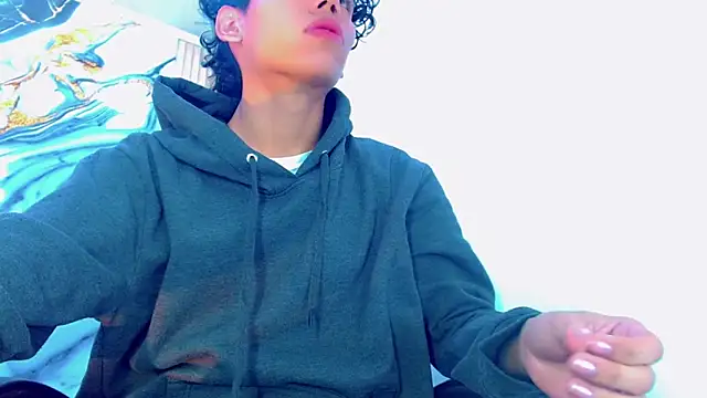 Snapshot of DaviidBuckx_ chatting on February 24, 2:09 am DaviidBuckx online show from February 24, 2:09 am