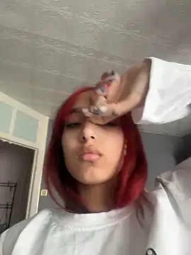 Snapshot of rubyskyx chatting on February 21, 6:36 am rubyskyx online show from February 21, 6:36 am