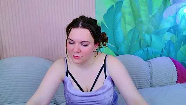 Teona Owenss online show from March 29, 3:56 pm