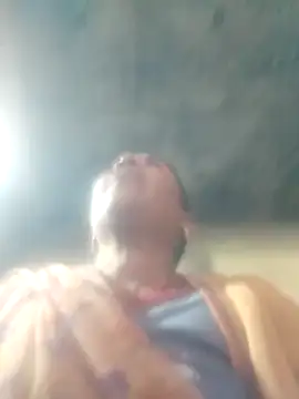 Snapshot of Loomaraj chatting on February 18, 5:25 am Loomaraj online show from February 18, 5:25 am