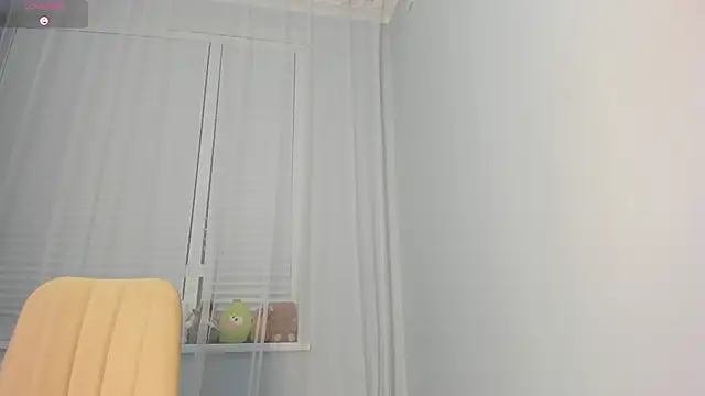 aiyumiprivate online show from February 24, 1:53 pm