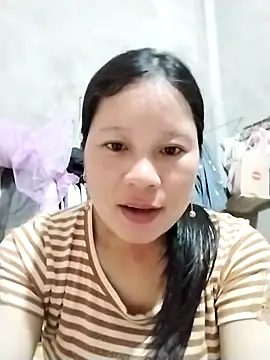 Snapshot of PTM99 chatting on February 13, 11:17 am PTM99 online show from February 13, 11:17 am