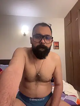 beerboy2222 online show from July 3, 8:04 pm