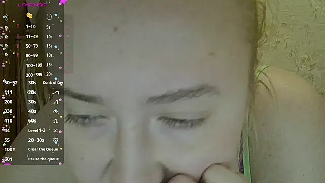 Snapshot of CurvyWild_Lady30 chatting on March 2, 9:32 pm CurvyWild Lady30 online show from March 2, 9:32 pm