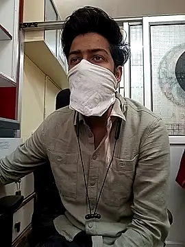 Snapshot of hotyboy_89 chatting on February 27, 4:01 am hotyboy 89 online show from February 27, 4:01 am